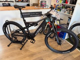 Nadupaný ebike KTM Macina Kapoho Elite 29” Motor Bosch CX, batéria 750wh, pohon 1x12 Shimano. Skladom máme veľkosť L 😎😜....
